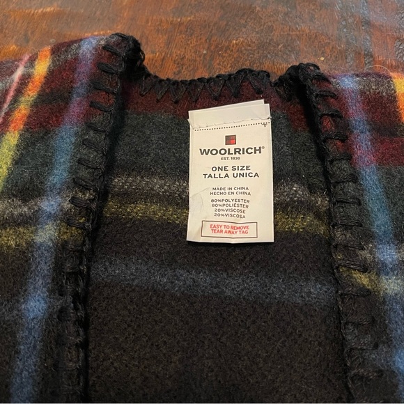 WOOLRICH Cozy Blanket Wrap, Bristol Tartan Plaid, One Size - Picture 7 of 9